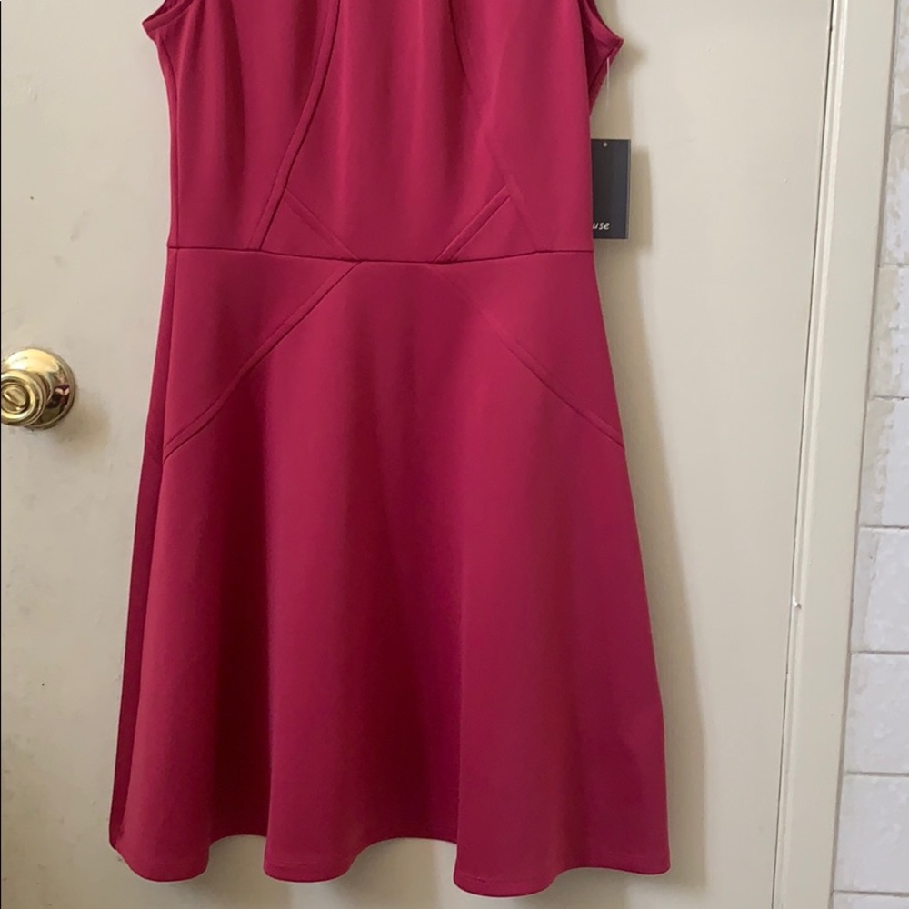 Dress - Picture 2 of 8